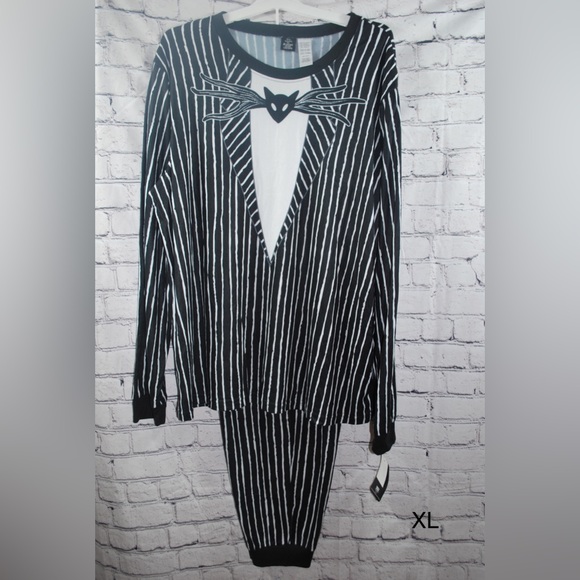 Nightmare Before Christmas 2 Piece Jack Pajama set Various Sizes Holiday New - Picture 8 of 12